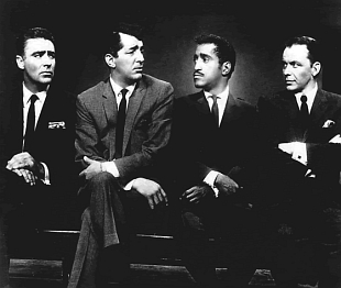 Dean Martin - (I Love You) For Sentimental Reasons